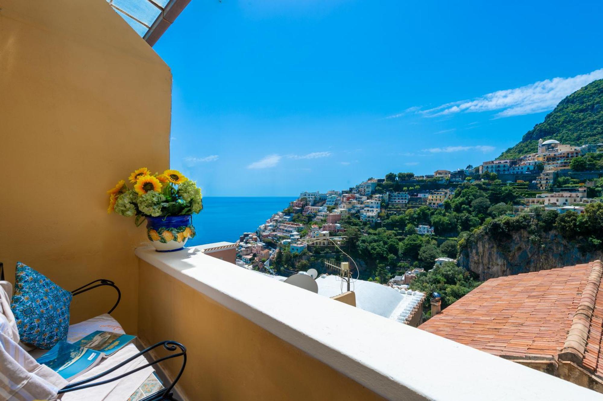 Amore Rentals - Casa Barbera A Positano Eksteriør billede